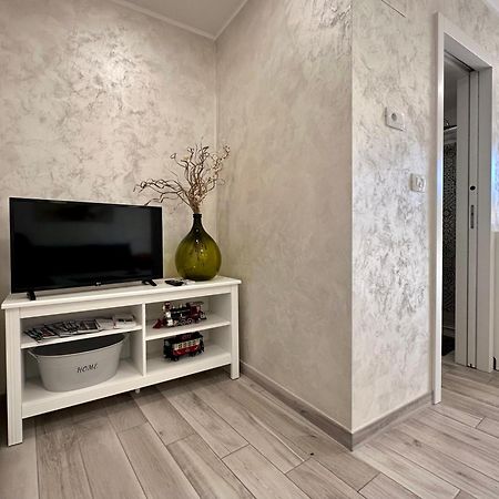 App Parenzana Apartment Groznjan Bagian luar foto