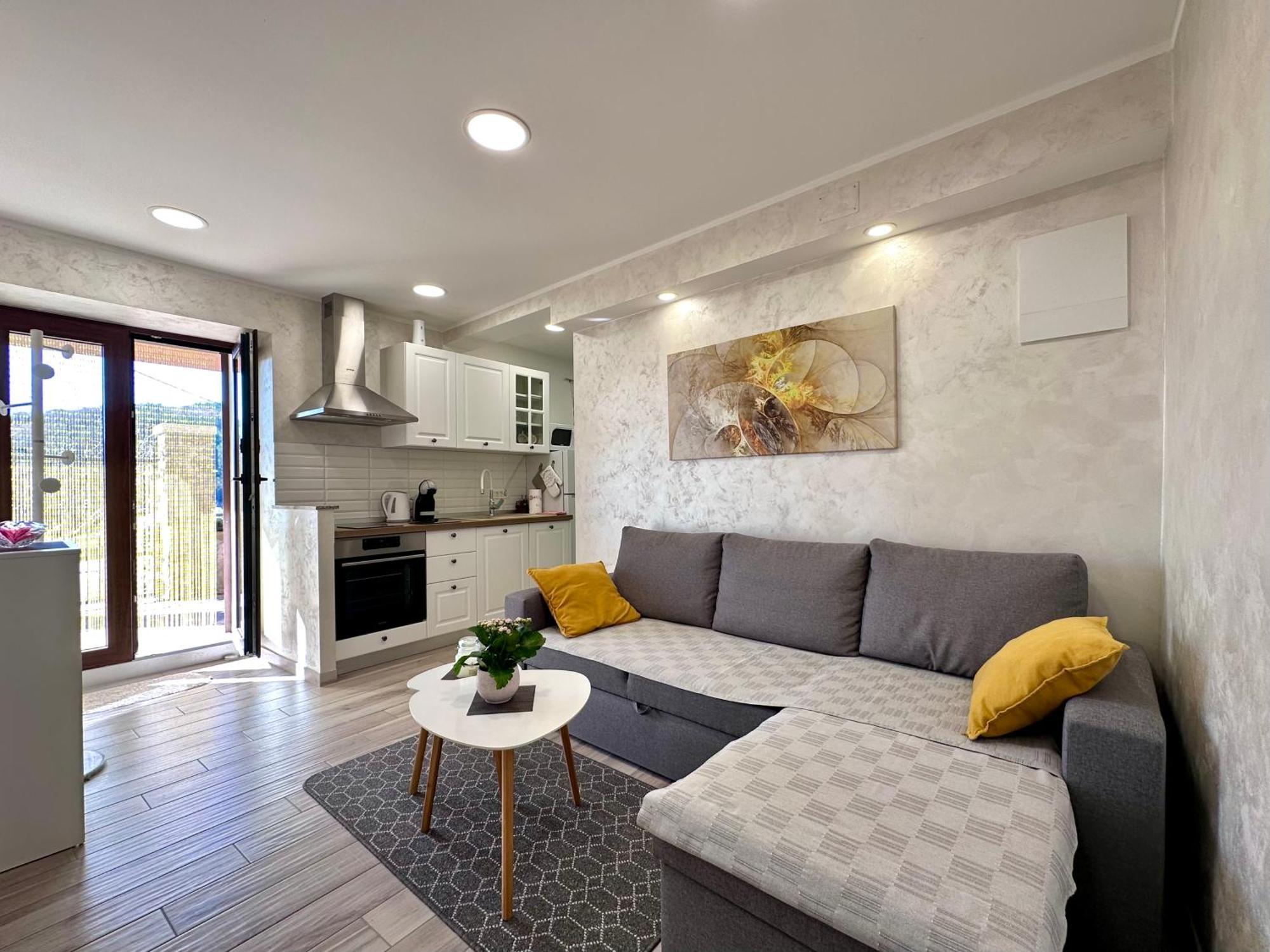 App Parenzana Apartment Groznjan Bagian luar foto